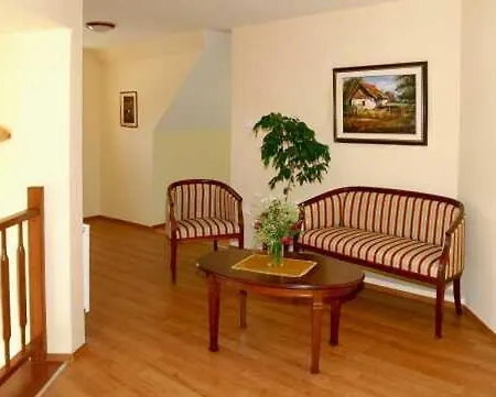 Pihenokereszt Panzio Bed & Breakfast *