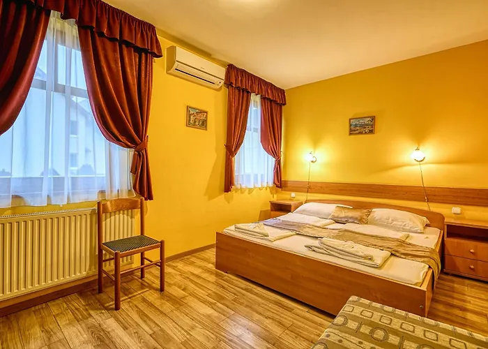 Nocleg ze śniadaniem Pihenokereszt Panzio 3*