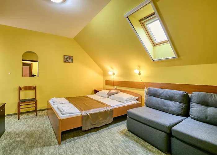 Pihenokereszt Panzio 3*