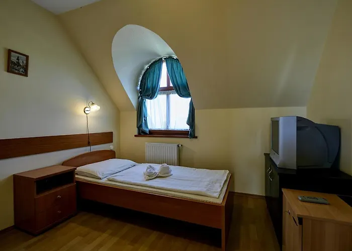 Pihenőkereszt Panzió 3* Sopron