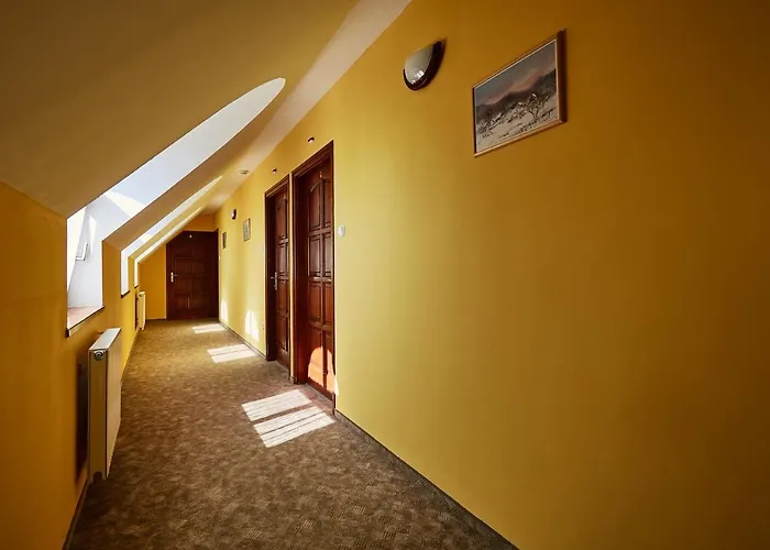 Pihenőkereszt Panzió Bed and breakfast 3*