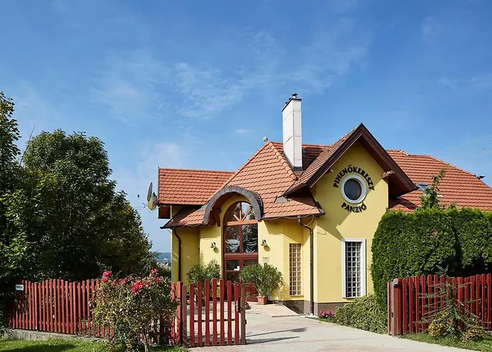 Pihenőkereszt Panzió 3* Sopron